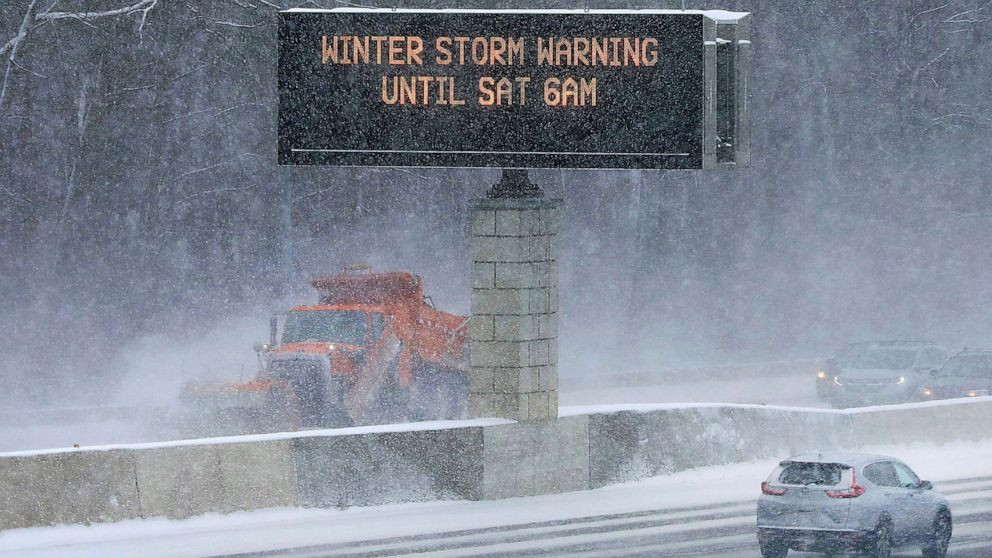 Snježna oluja u SAD-u odnijela najmanje 19 života